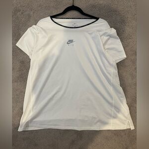 Nike Air Workout Top White 1X